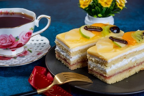 جاتوه كاسترد